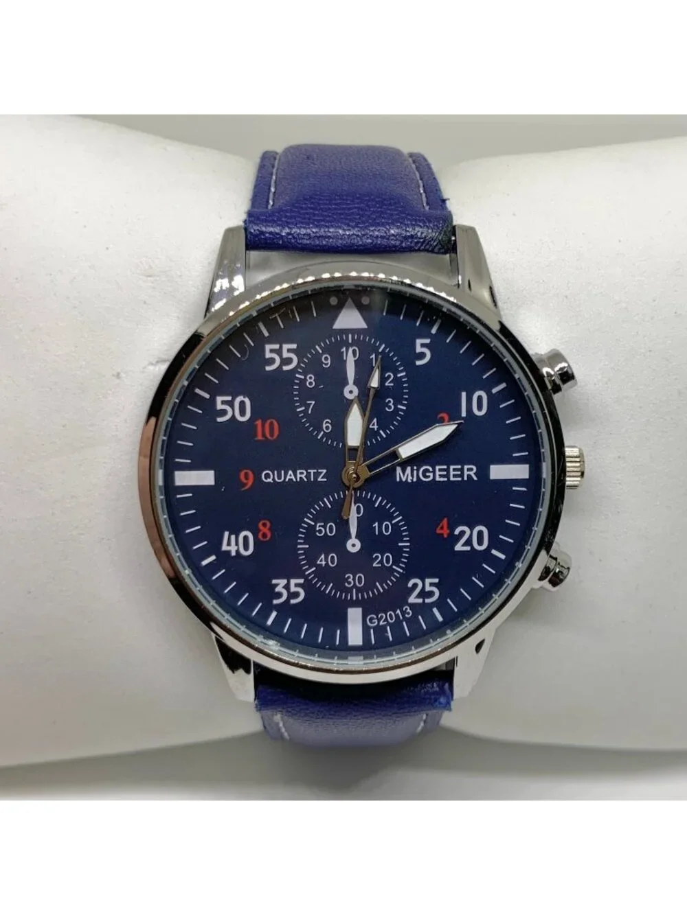 MiGEER men’s quartz analog watch 42mm silver tone blue dial leather running